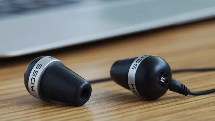 Фото №3 Наушники KOSS The Plug black