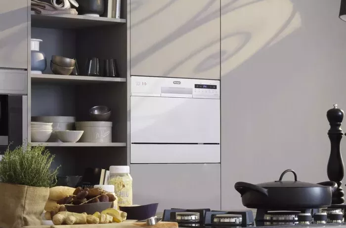 Фото №3 Посудомоечная машина DE LONGHI DDW07T Onics