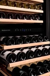 Фото №4 Винный шкаф Dunavox DX-94.270SDSK